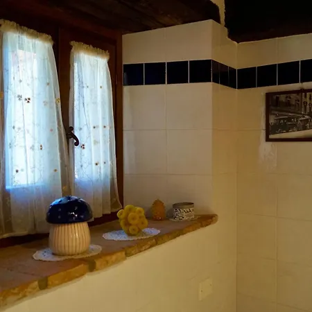 Il Borghetto Di Carra * Talla