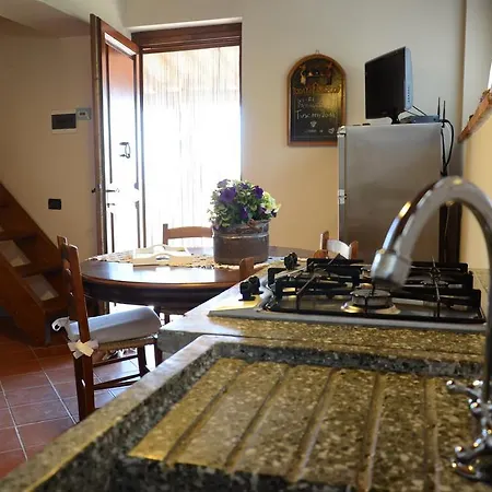 Apartman Il Borghetto Di Carra Talla
