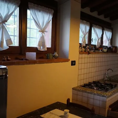 Il Borghetto Di Carra Apartman *